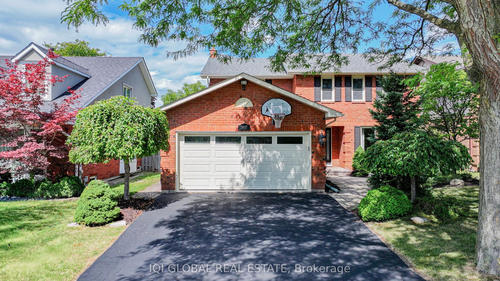 1497 Greenbriar Drive, Oakville — Detached for sale, photo 1