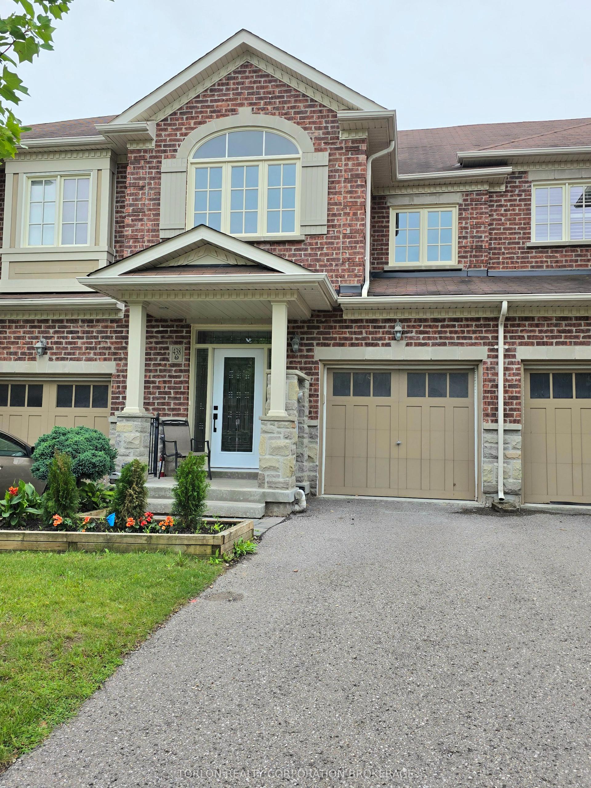 438 William Dunn Crescent, Newmarket — Townhouse for lease, photo 1