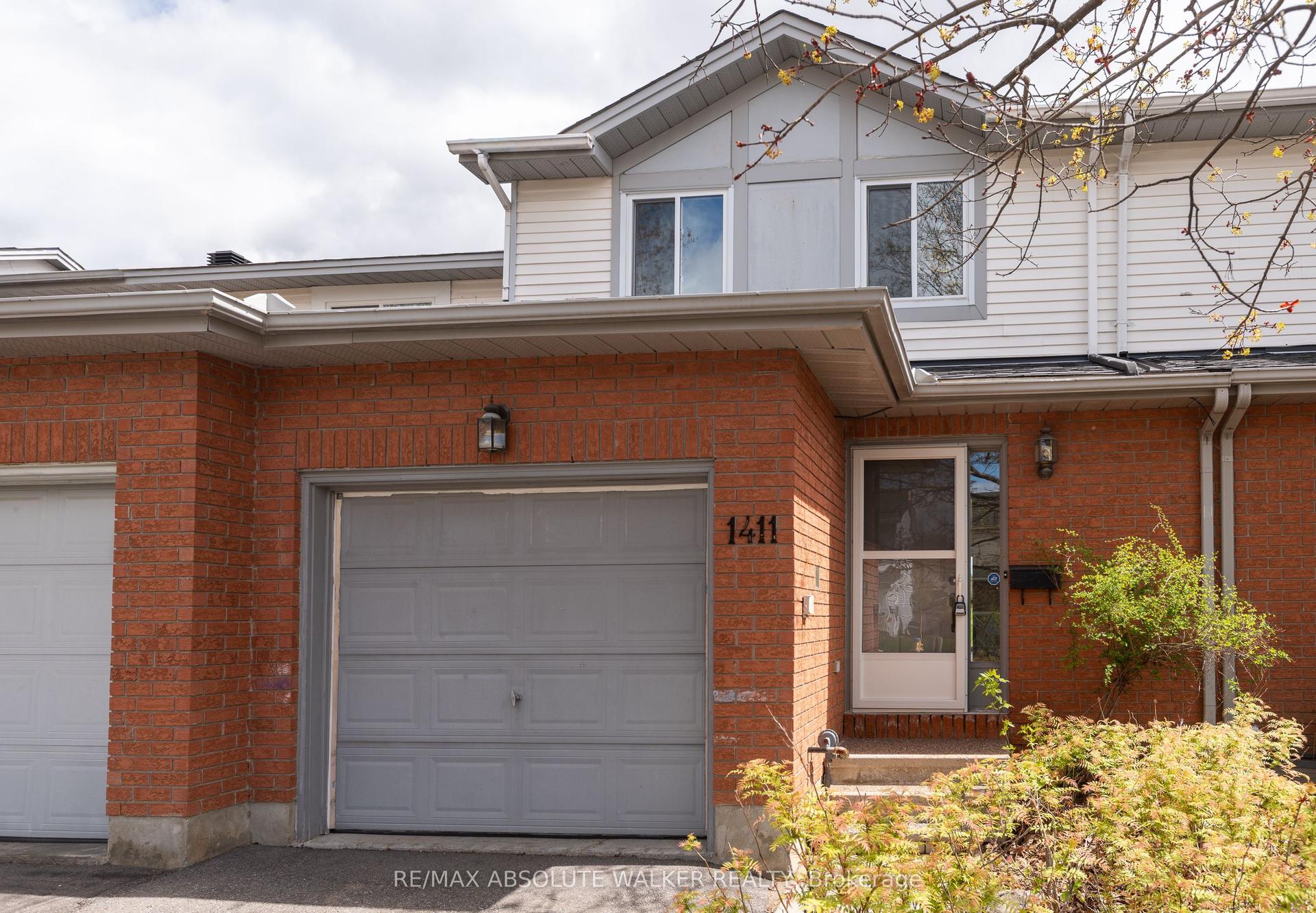 1411 Caravel Crescent, Orleans - Cumberland and Area — Townhouse for sale, photo 1