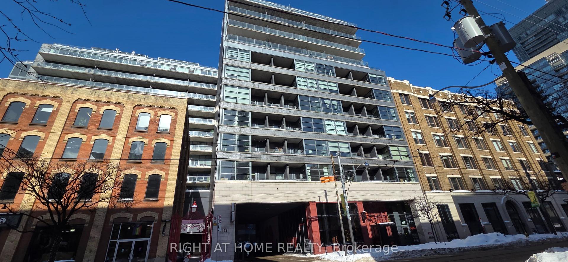 478 King Street W 911 #911 — photo 1