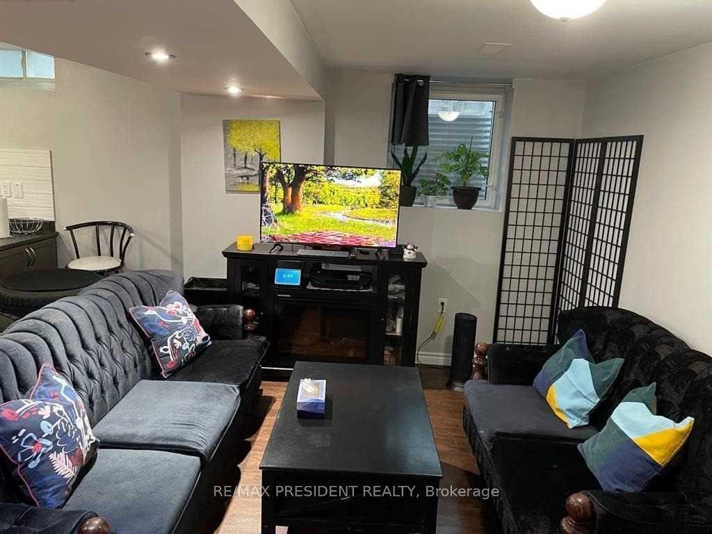 231 Fernforest Drive — photo 1