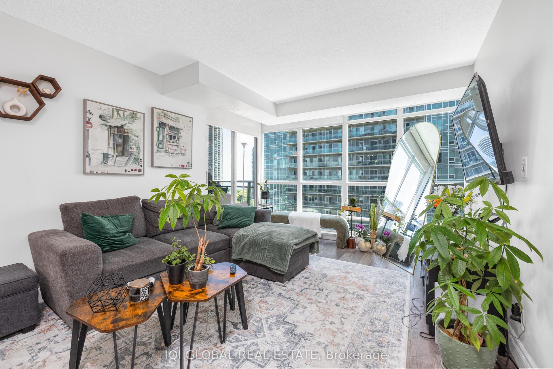 185 Legion Road 1808 #1808, Toronto — Condo for sale, photo 1