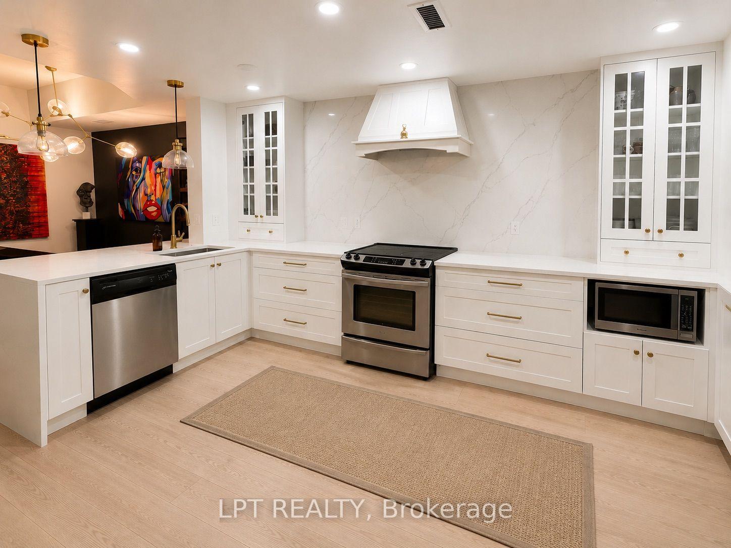 85 East Liberty Street E 120 #120 — photo 1