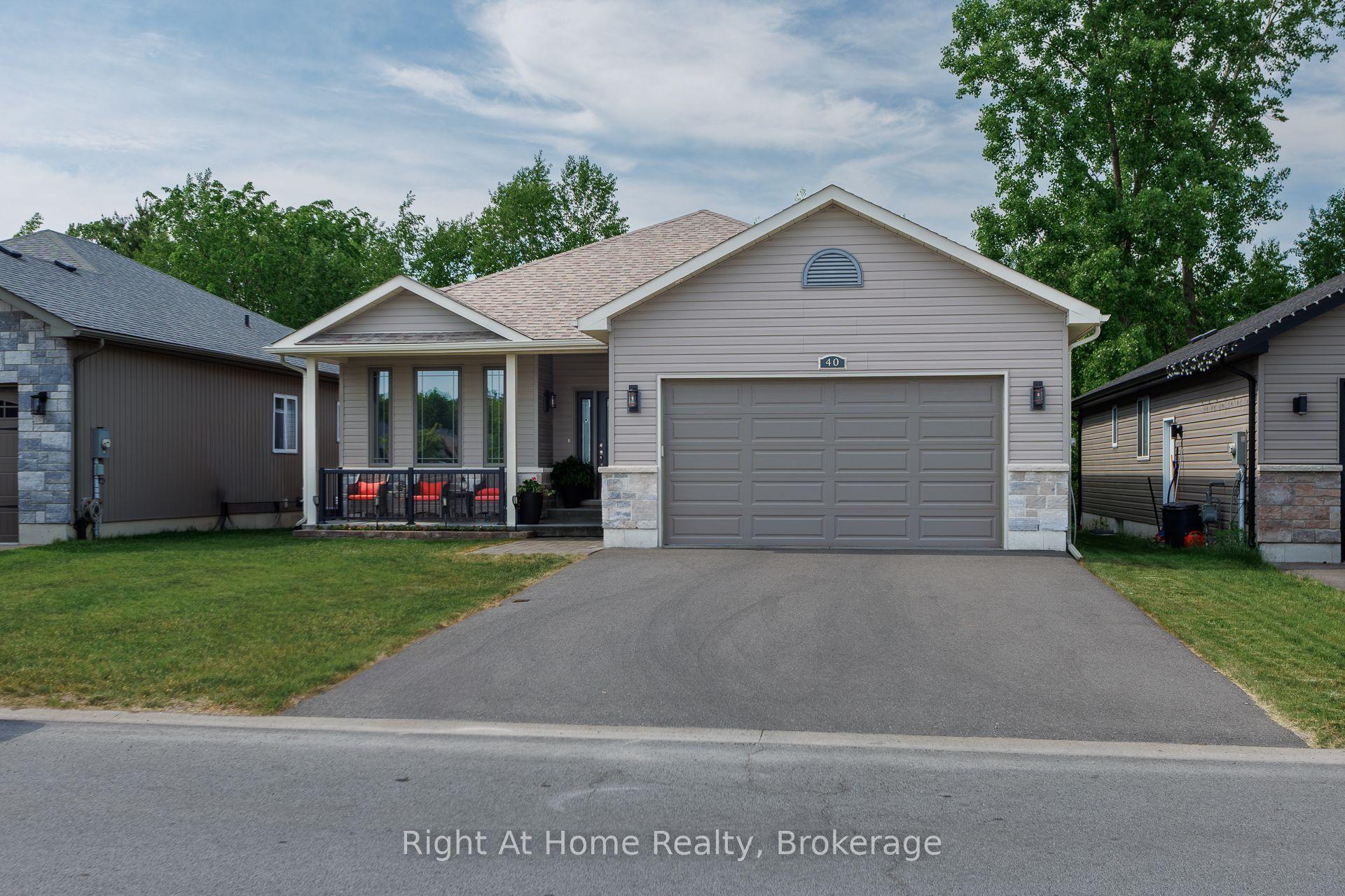 40 Birchmount Street — photo 1