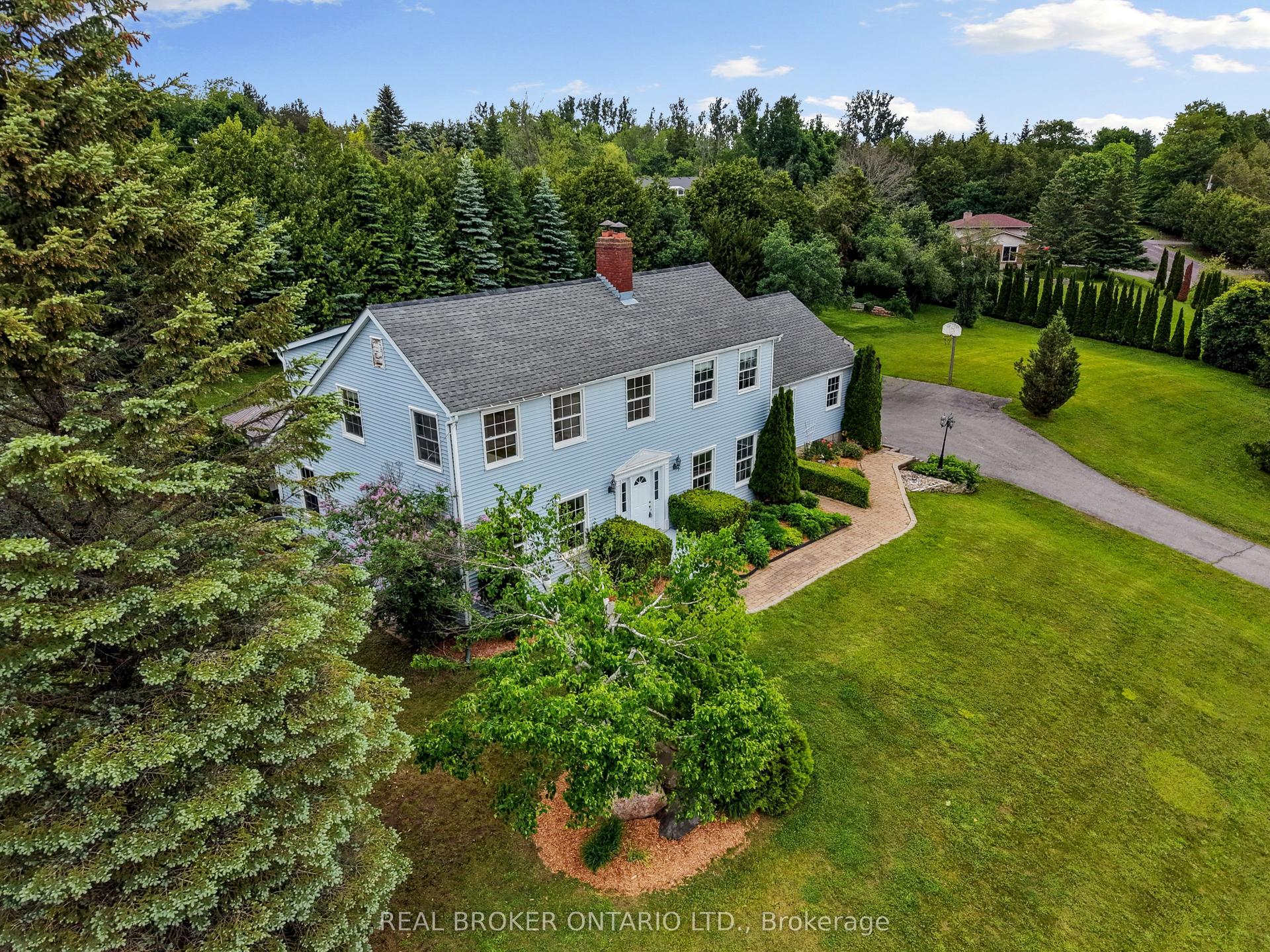 462 Franklin Drive, Selwyn — Detached for sale, photo 1