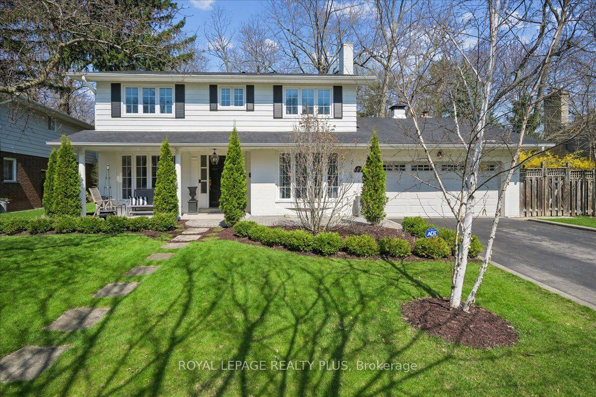 1594 Calumet Place — photo 1