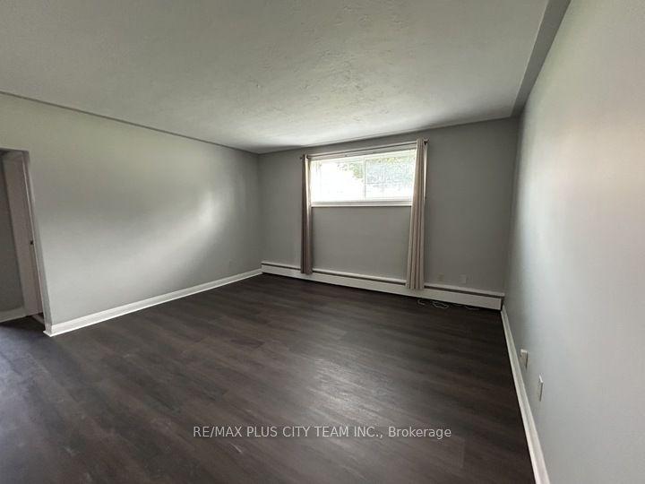 164 Westmount Street 01 #01, Oshawa — Multiplex for lease, photo 1