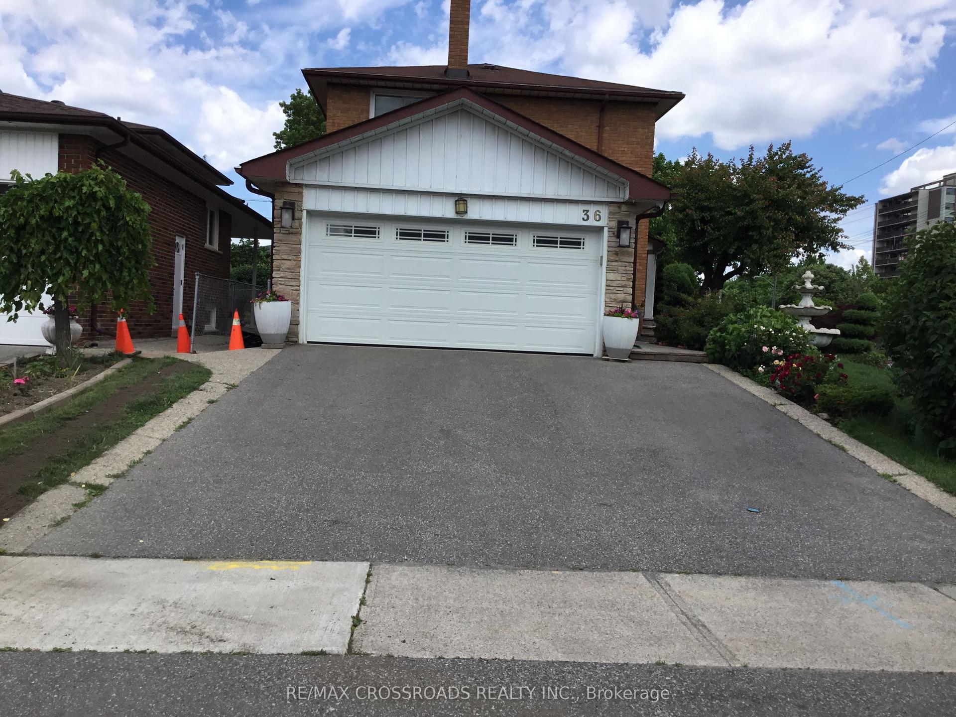 36 Caverley Drive — photo 1