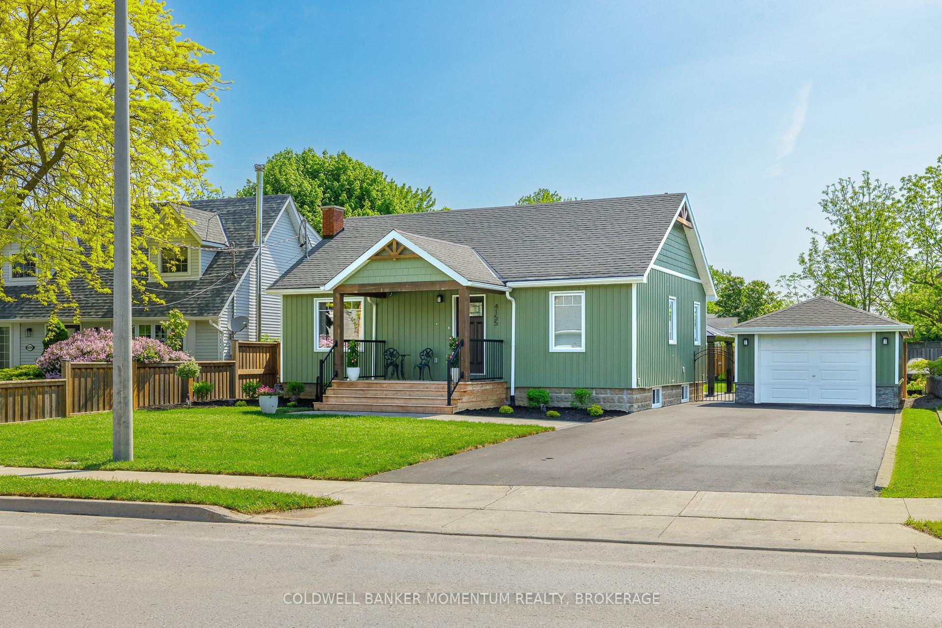 4155 Mountain Street — photo 1