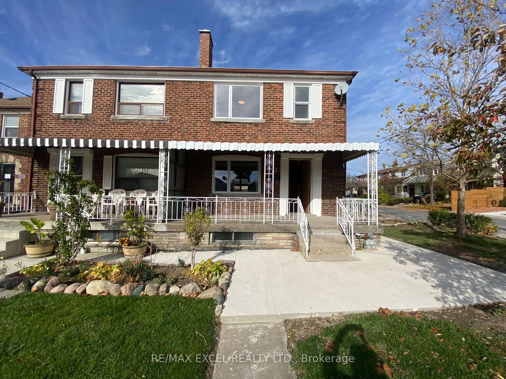 443 Vaughan Road, Toronto — Semi-Detached for lease, photo 1