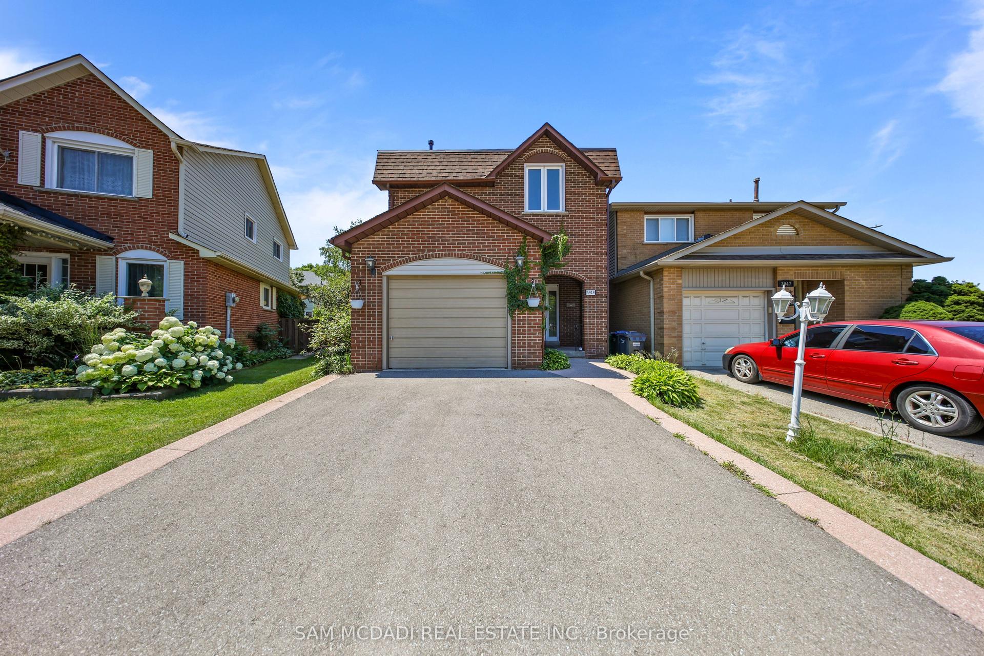 3949 Teakwood Drive, Mississauga — Detached for lease, photo 1