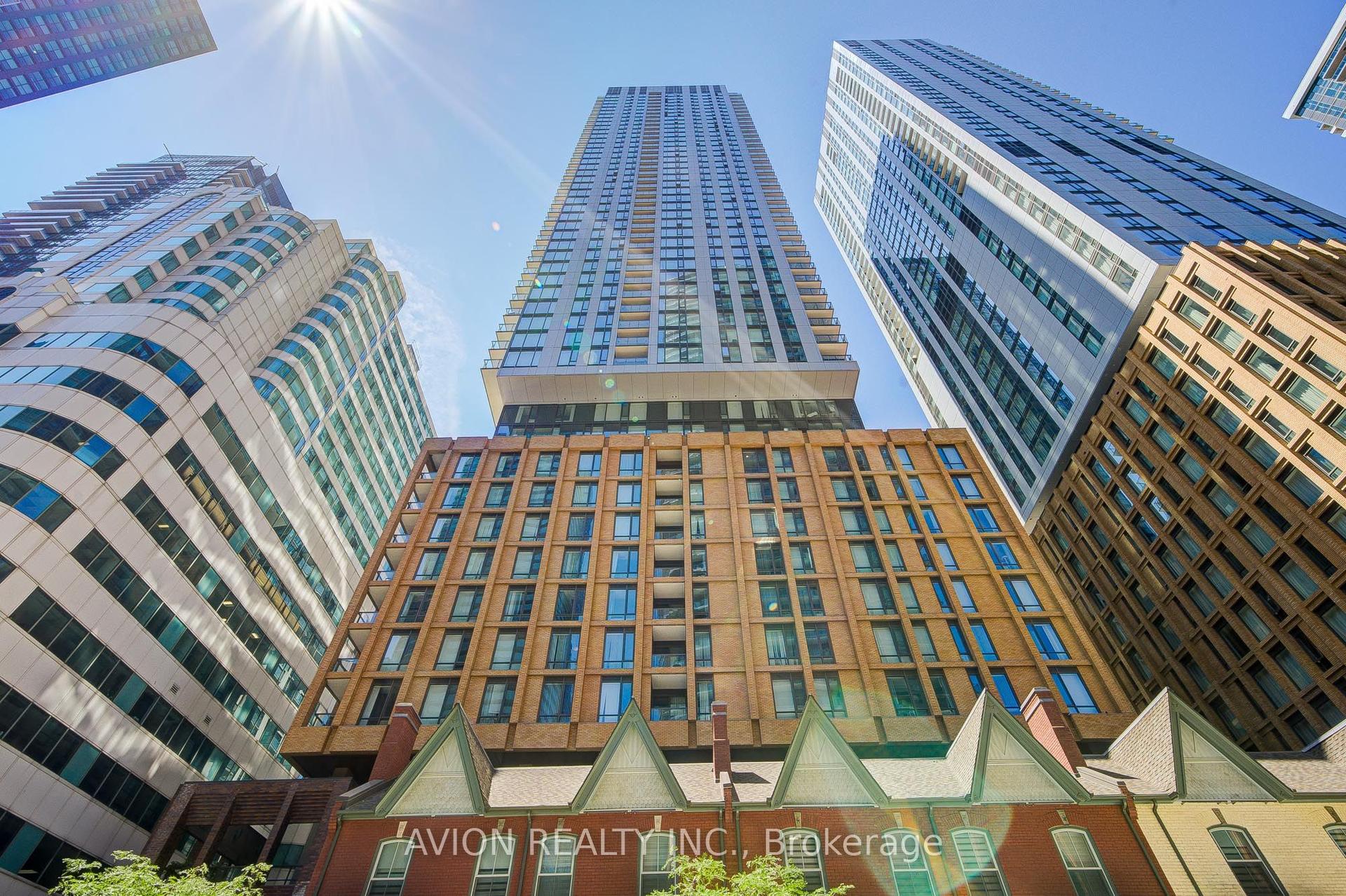 8 Widmer Street 4303 #4303, Toronto — Condo for sale, photo 1