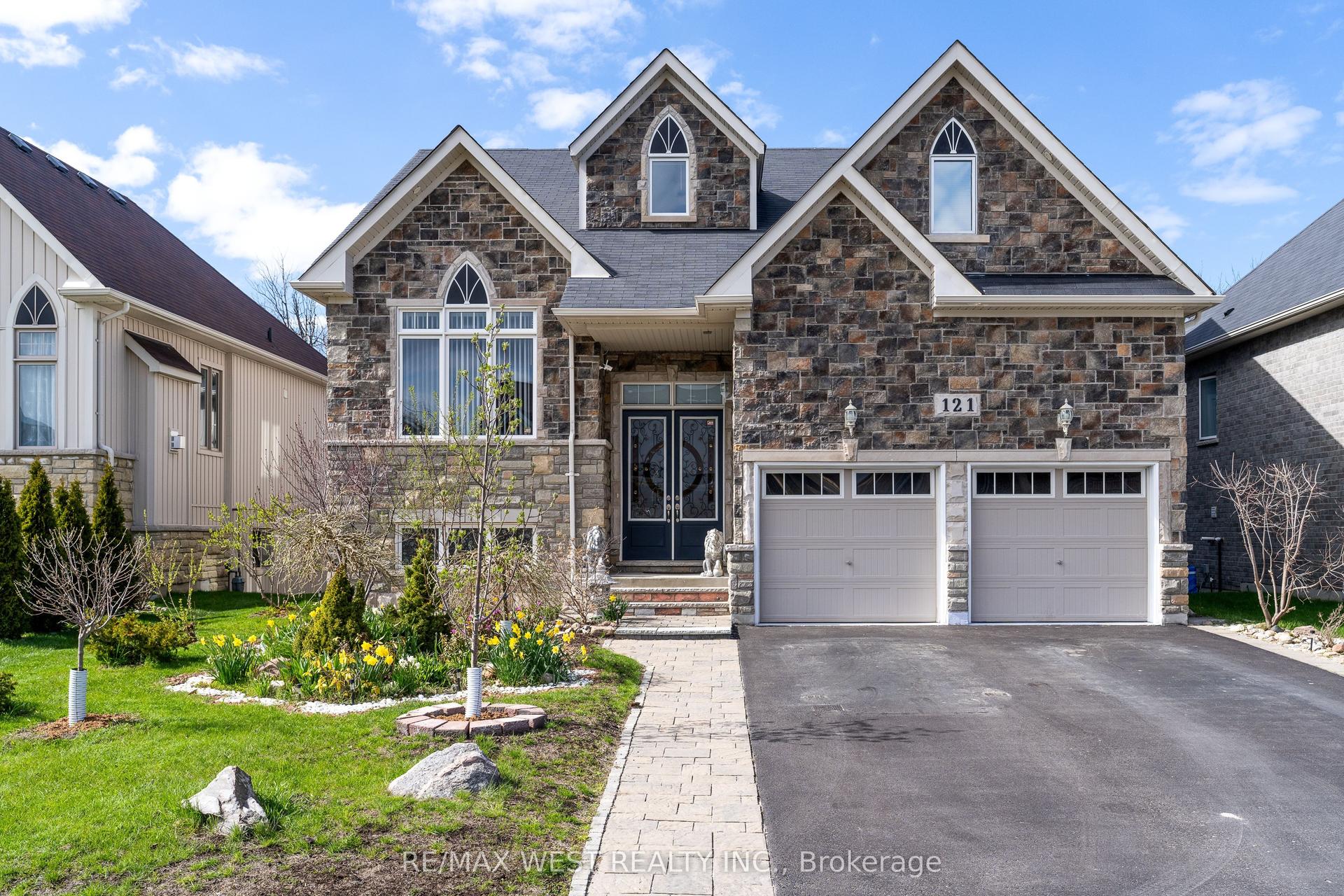 121 Allegra Drive — photo 1