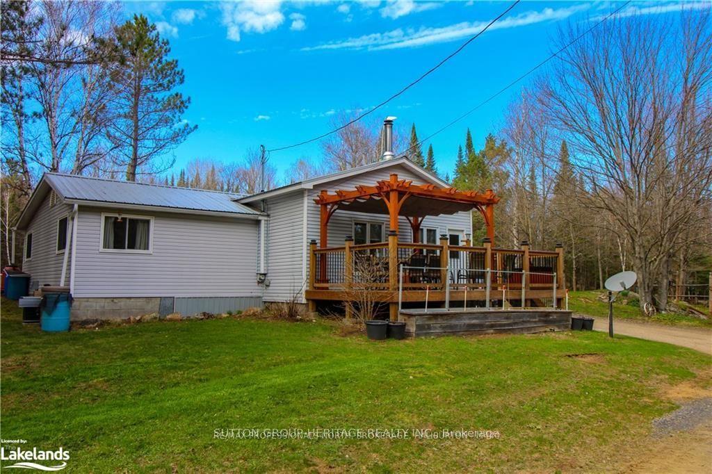 1241 One Mile Drive, Minden Hills — Detached for sale, photo 1