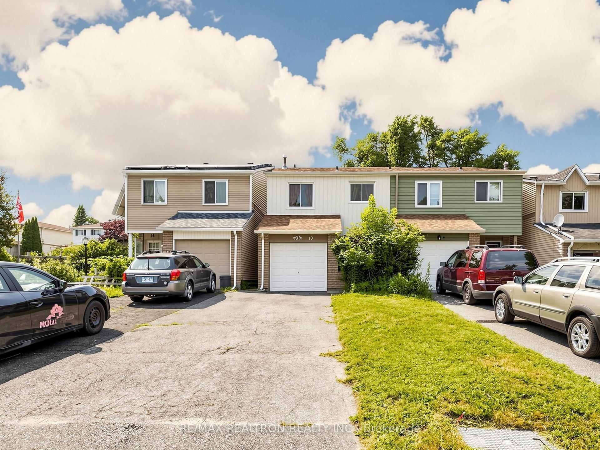 12 Robin Court, Barrie — Semi-Detached for sale, photo 1