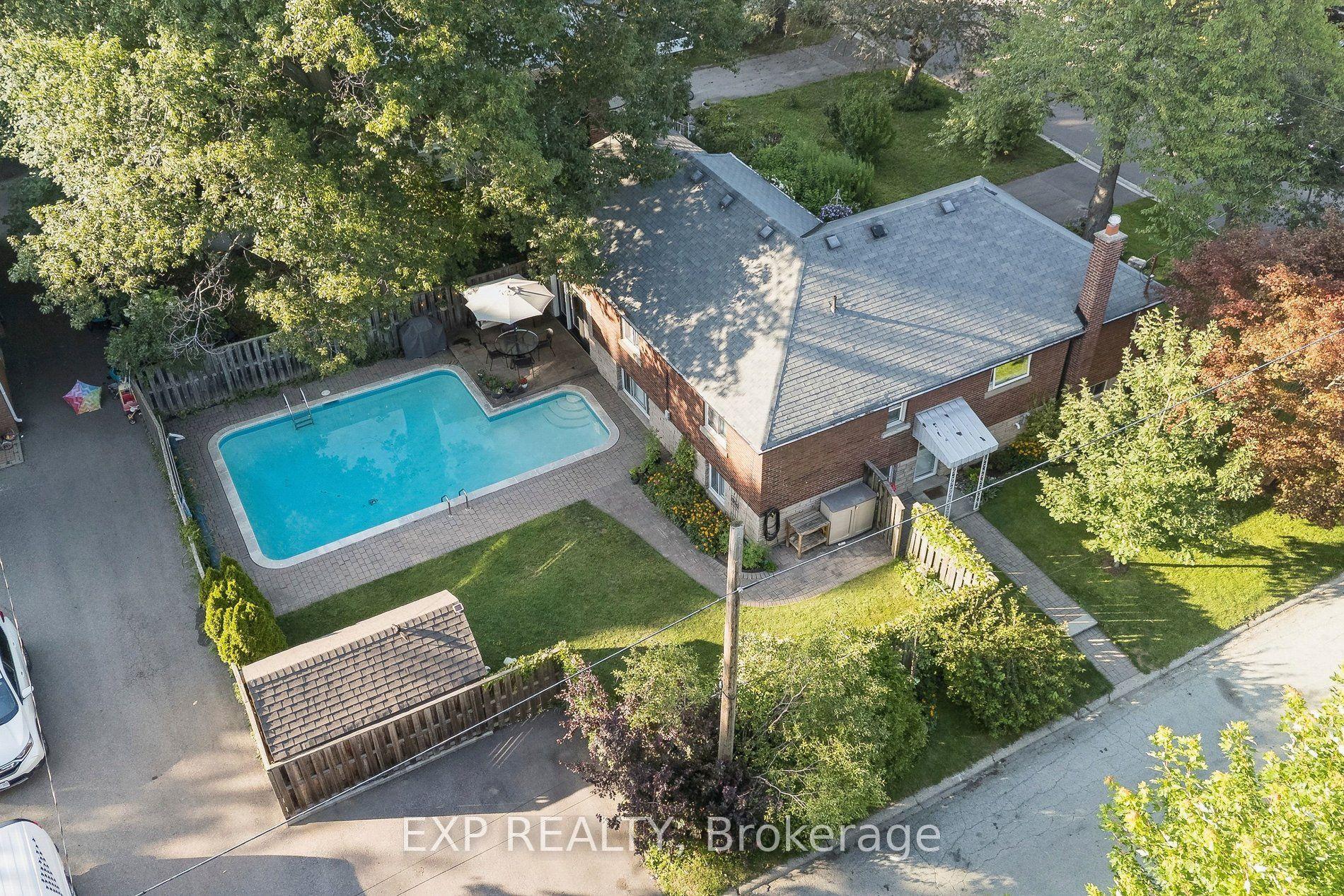 44 Thirty Fifth Street, Toronto — Detached for sale, photo 1