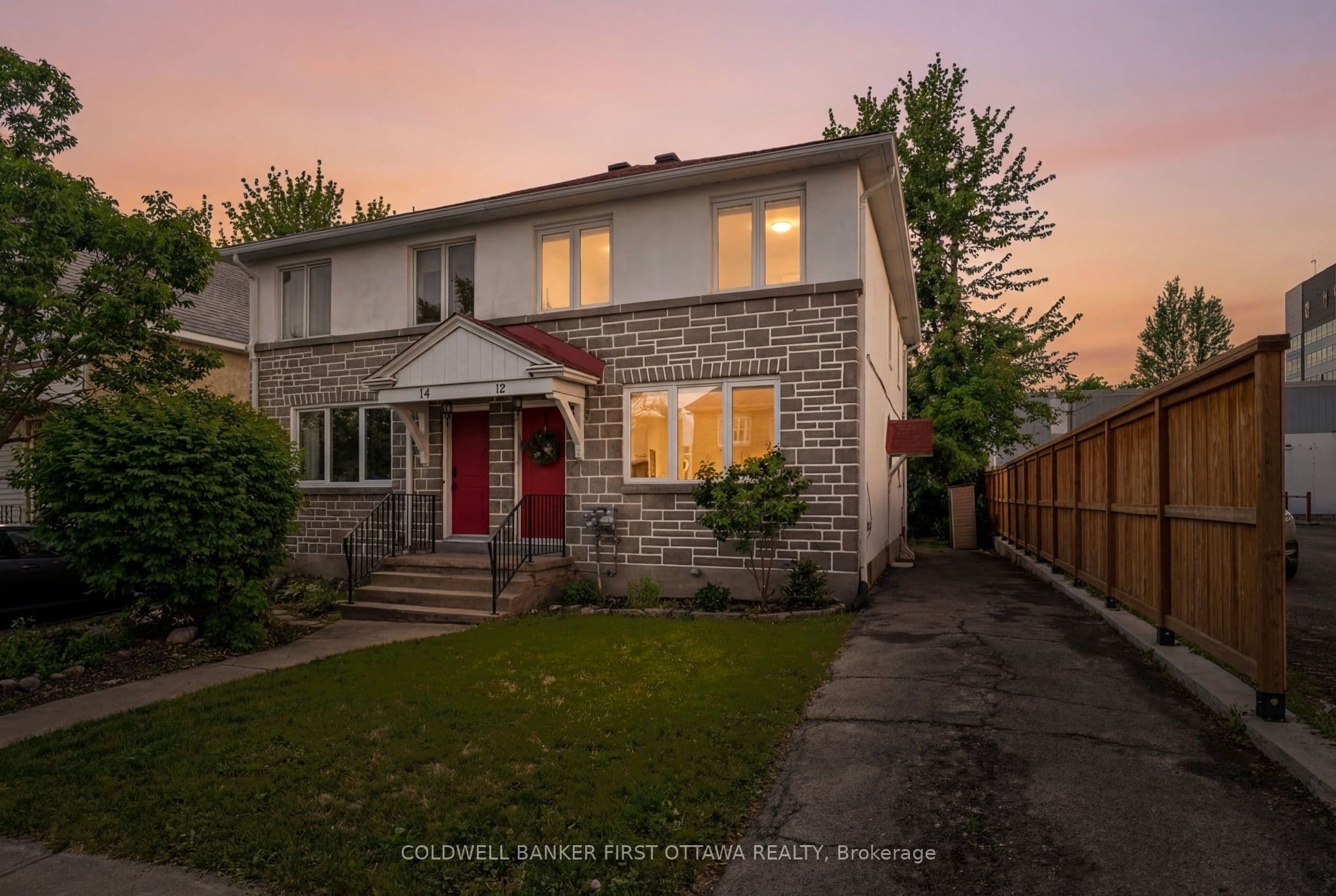 12 Stevenson Avenue — photo 1