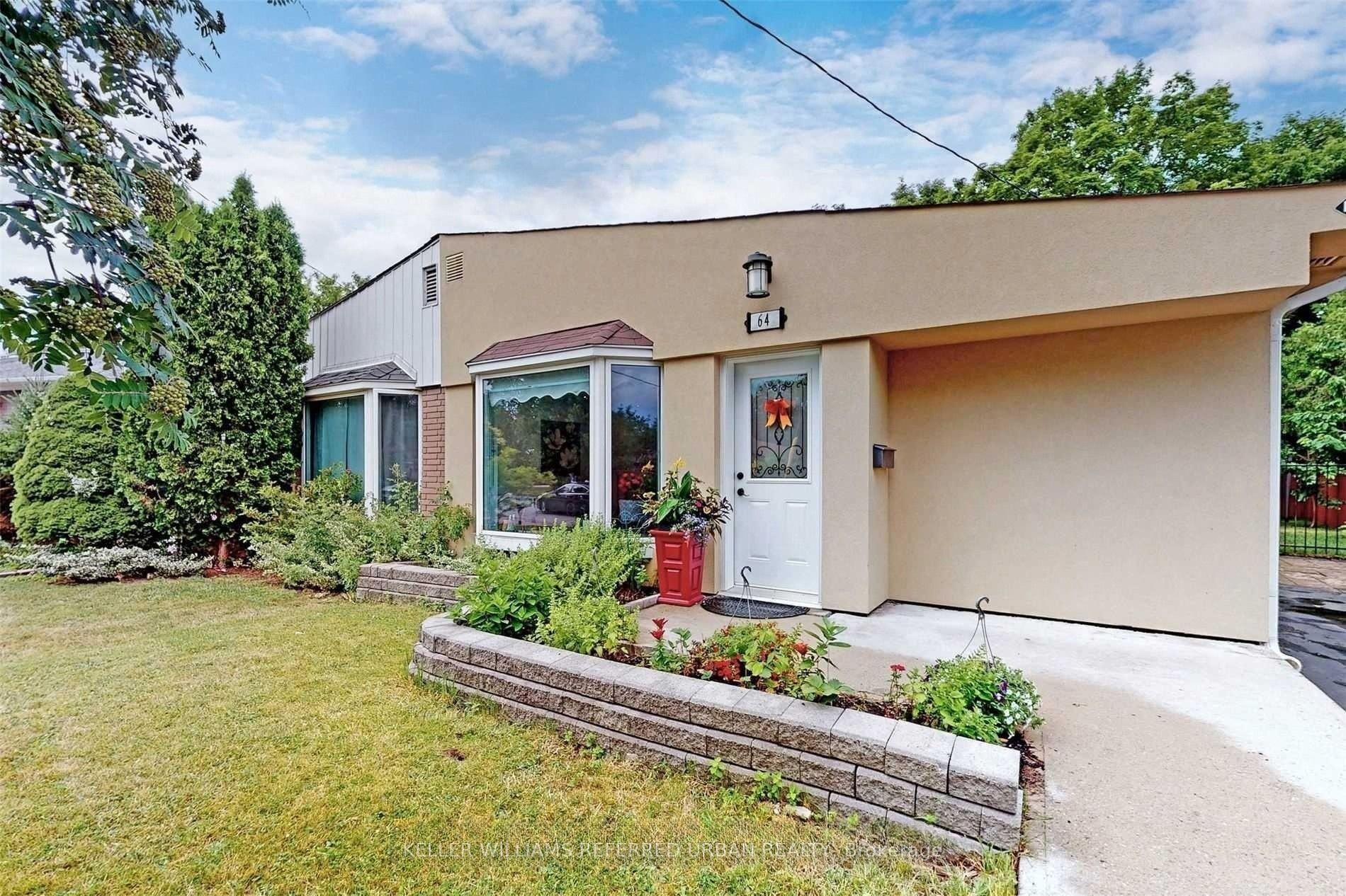 64 Lindsay Avenue, Newmarket — Semi-Detached for sale, photo 1