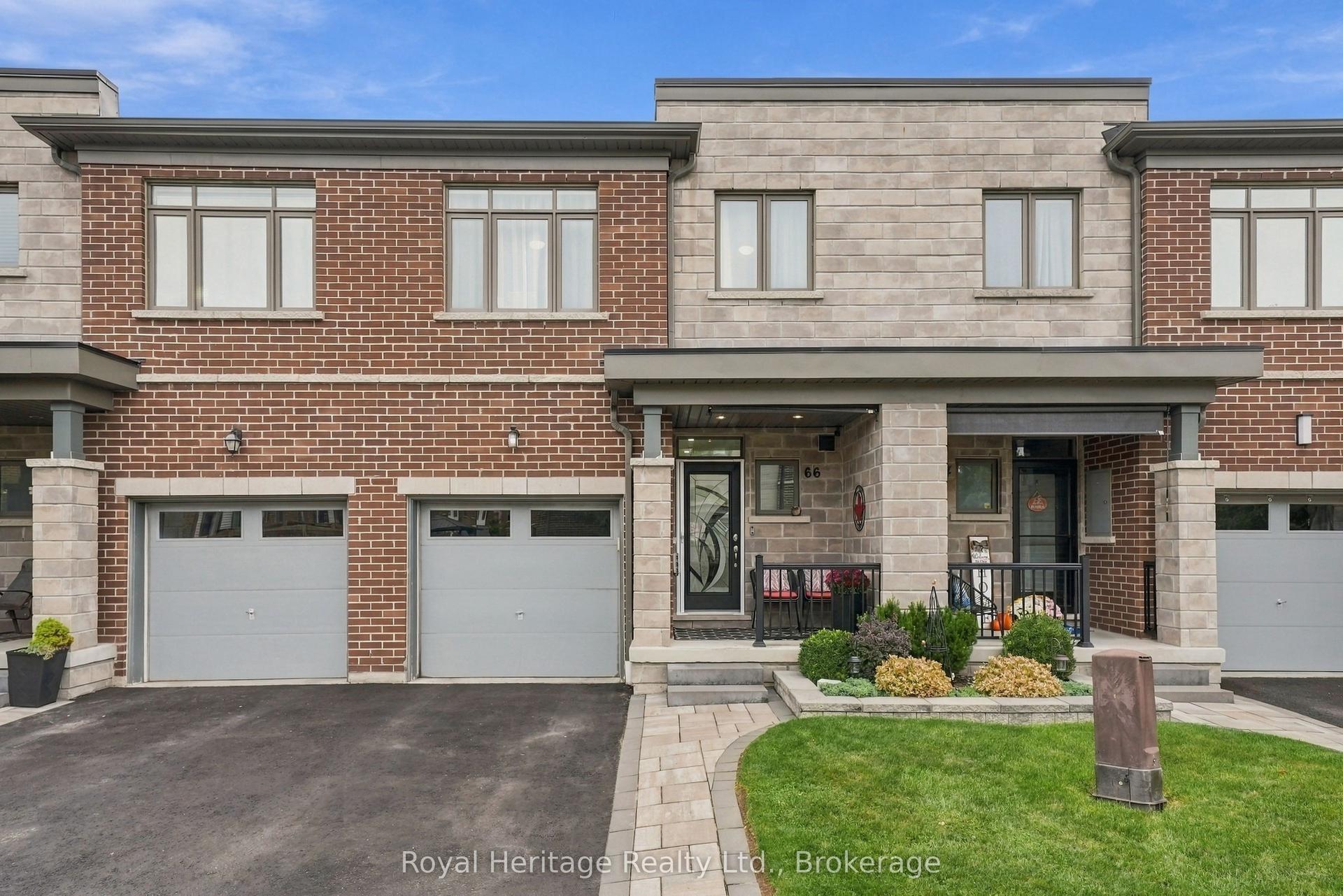 66 Longshore Way, Whitby — Townhouse for sale, photo 1