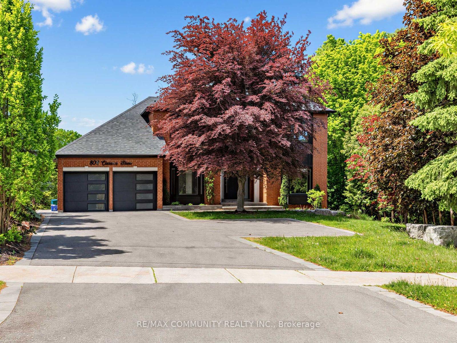 806 Clarence Street E, Vaughan — Detached for sale, photo 1