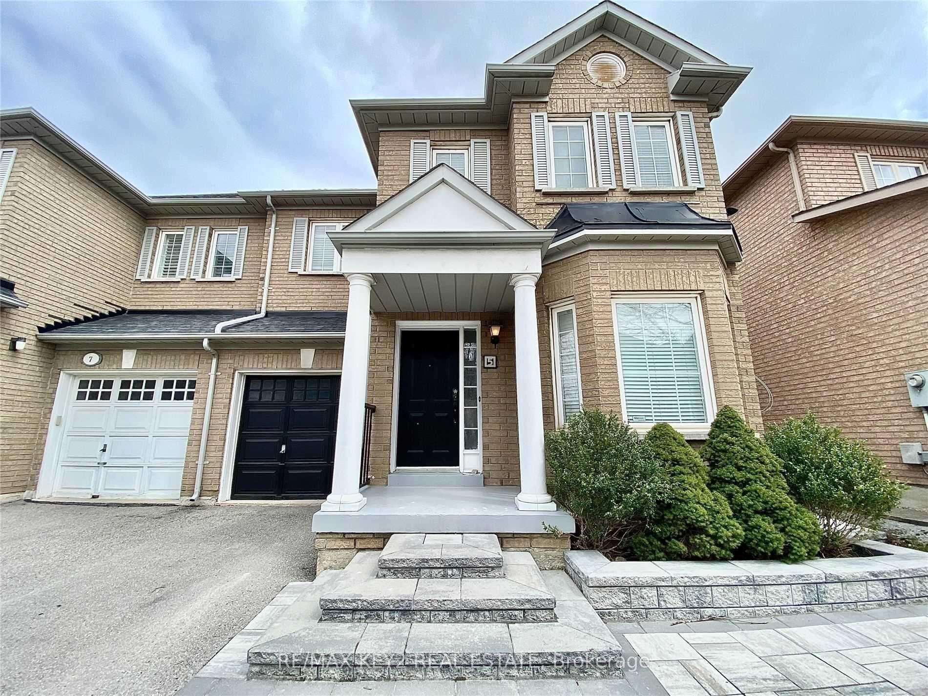 5 Navarre Street, Richmond Hill — Semi-Detached for lease, photo 1