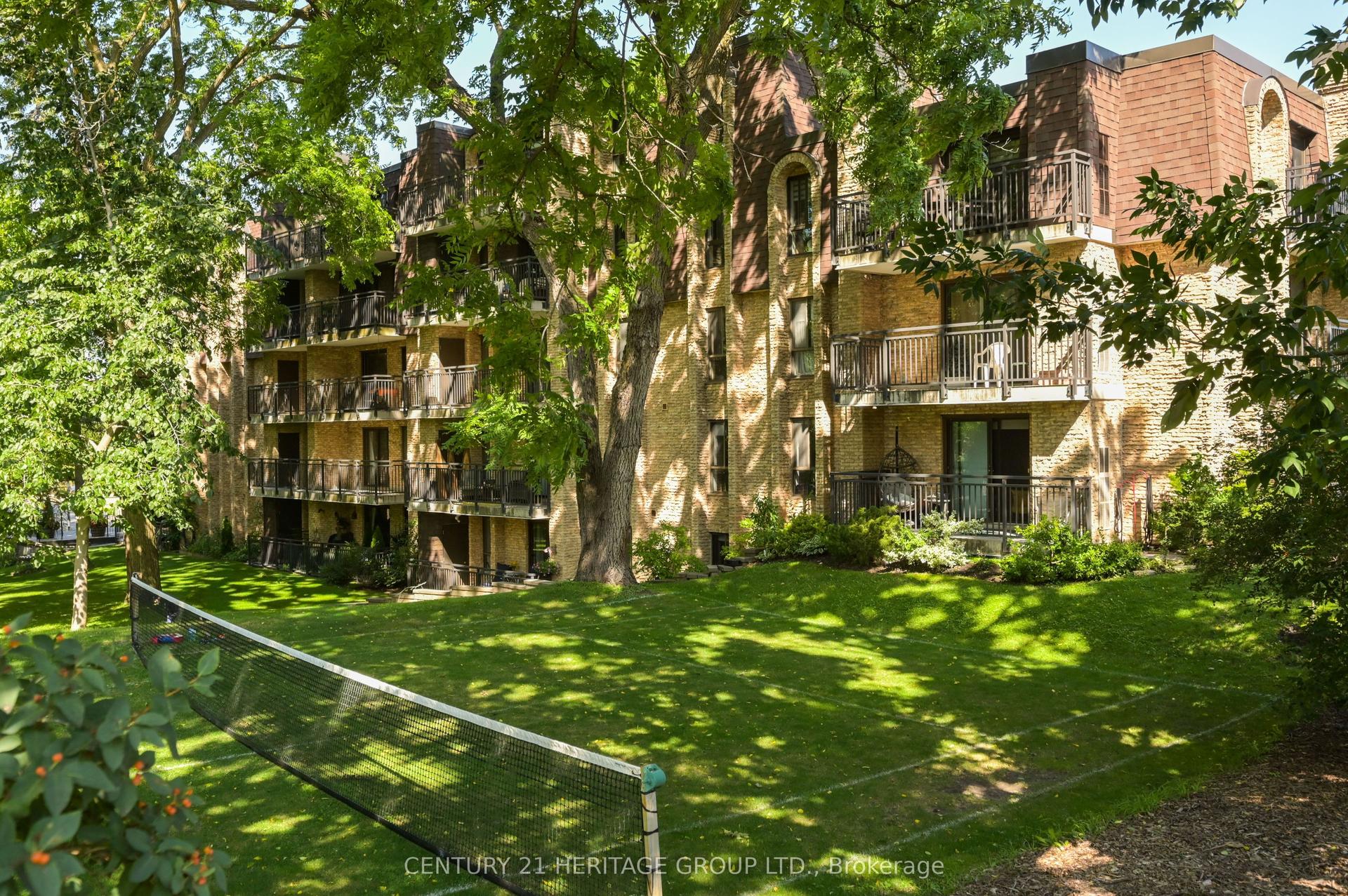 15390 Yonge Street PH 1 #PH 1, Aurora — Condo for sale, photo 1