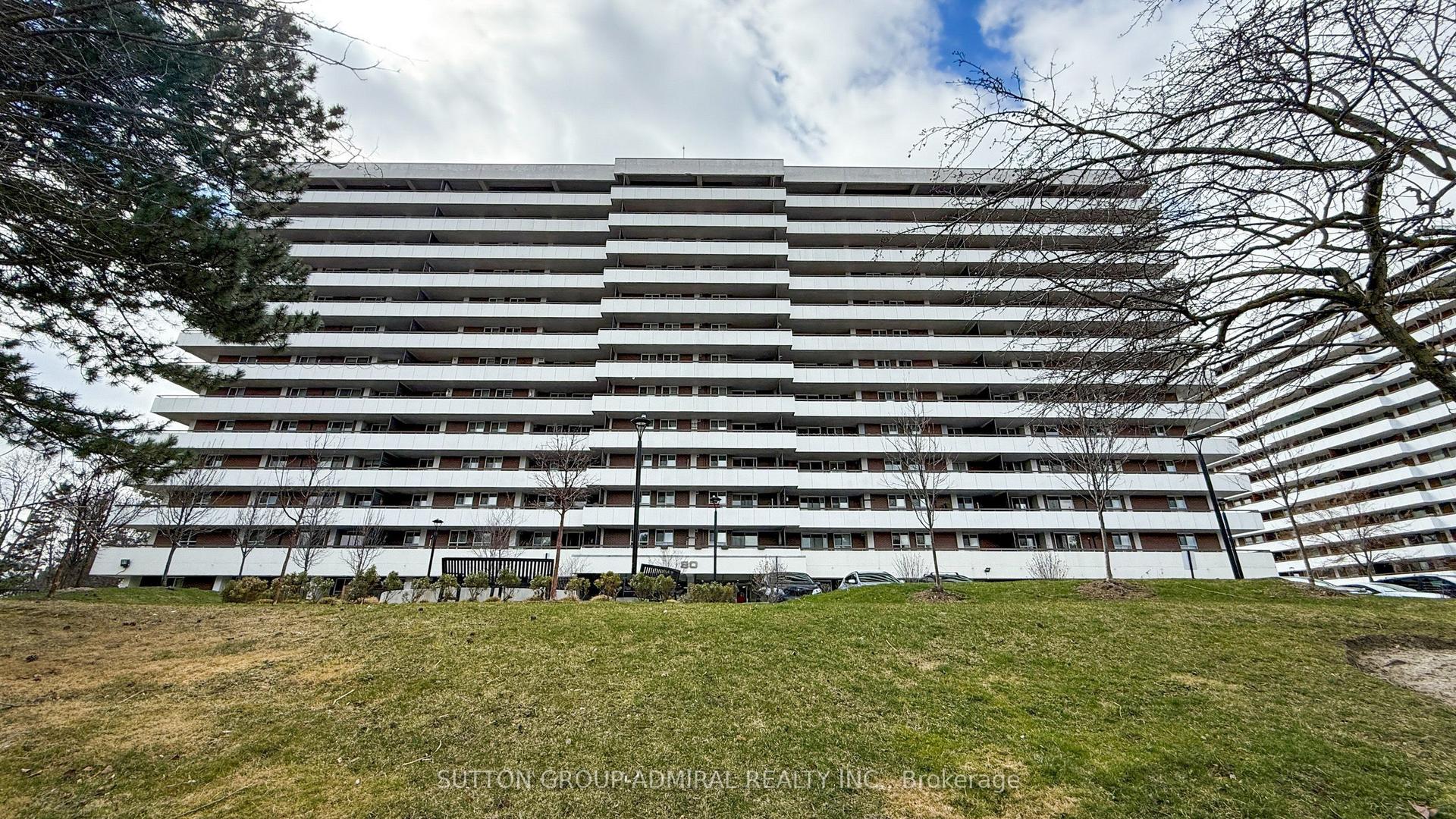 80 Inverlochy Boulevard 1011 #1011 — photo 1