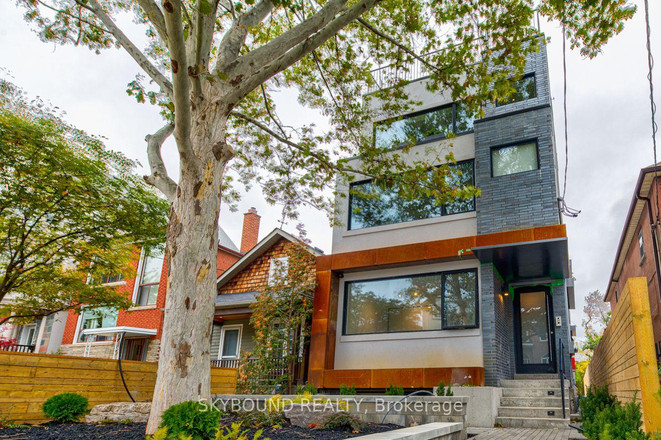 531 Arlington Avenue Main #Main, Toronto — Detached for lease, photo 1
