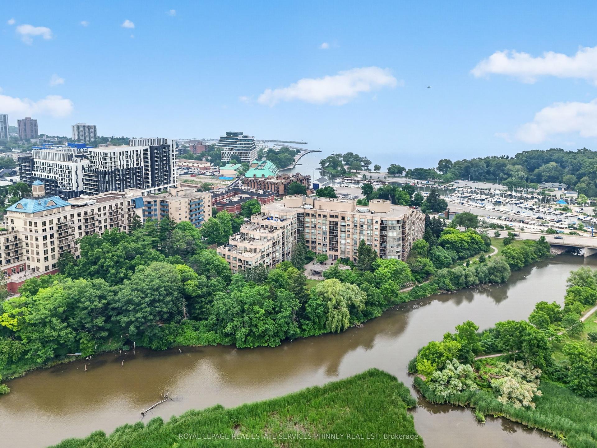 2511 Lakeshore Road W 407 #407, Oakville — Condo for sale, photo 1