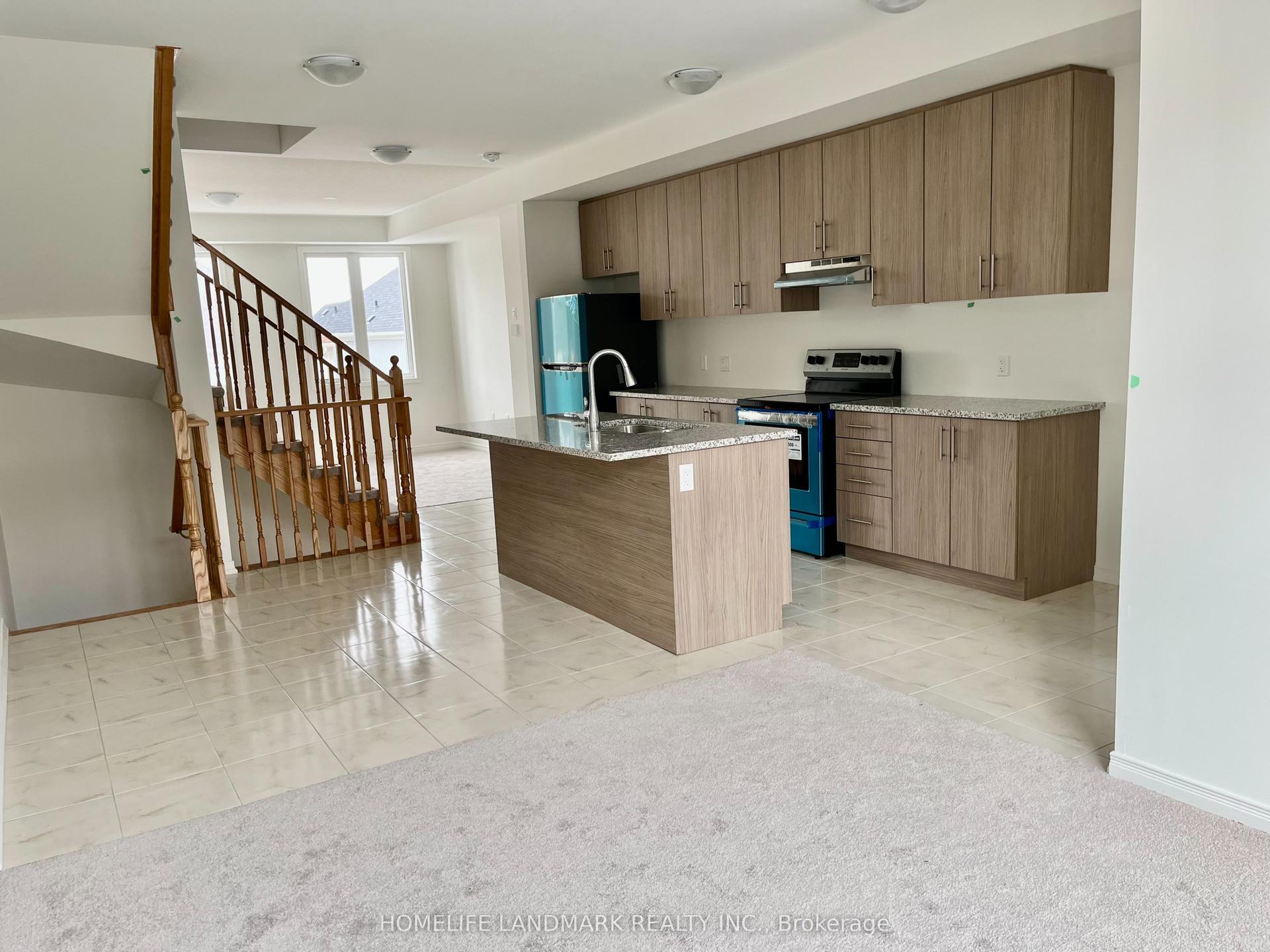 1420 Coral Springs Path, Oshawa — Townhouse for lease, photo 1