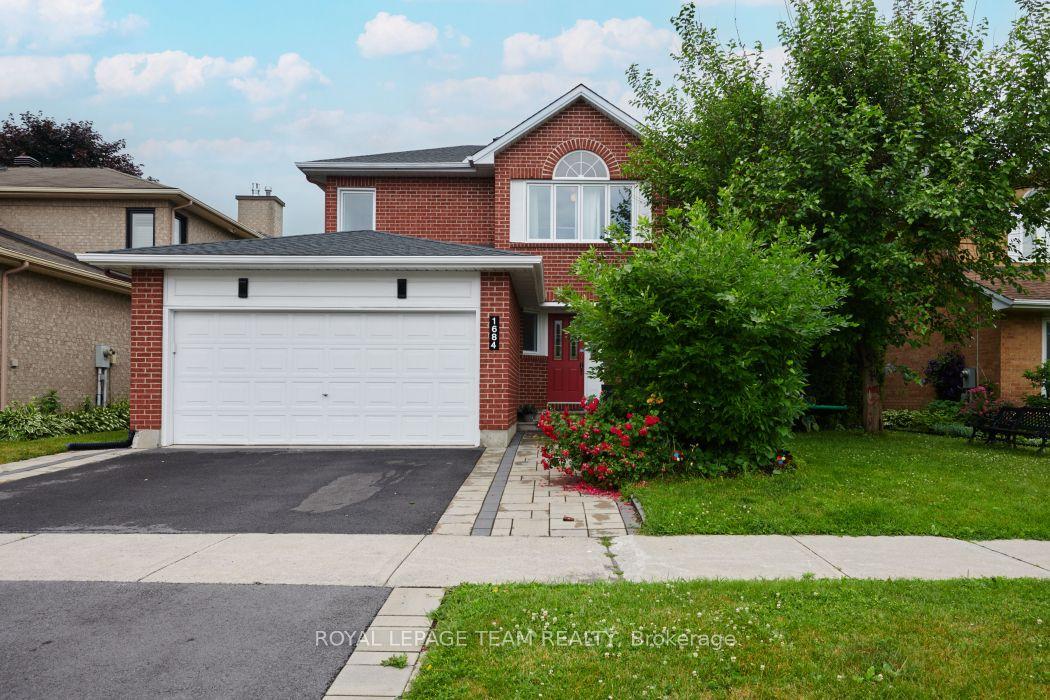 1684 Des Sapins Gardens — photo 1