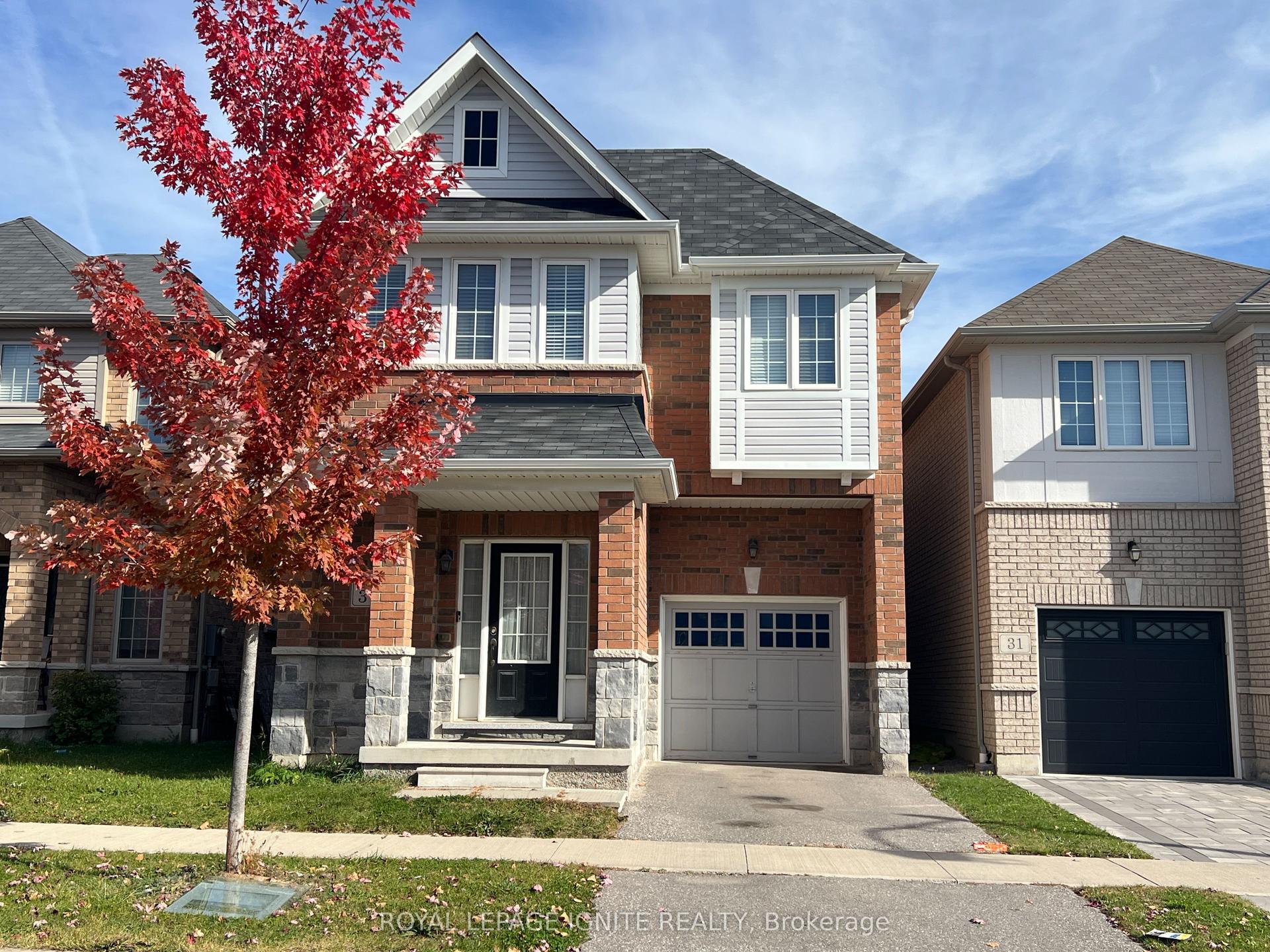 33 Ainsbury Avenue, Ajax — Detached for lease, photo 1