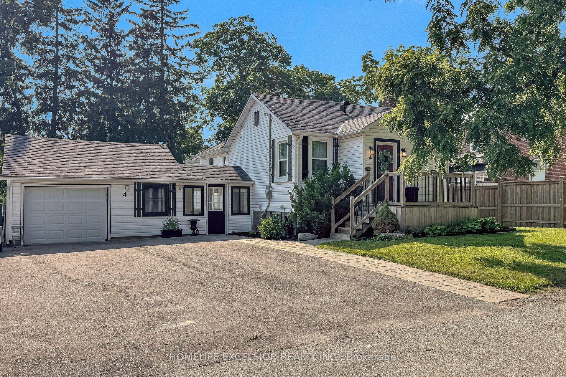 4 Albert Street, Whitchurch-Stouffville — Detached for sale, photo 1