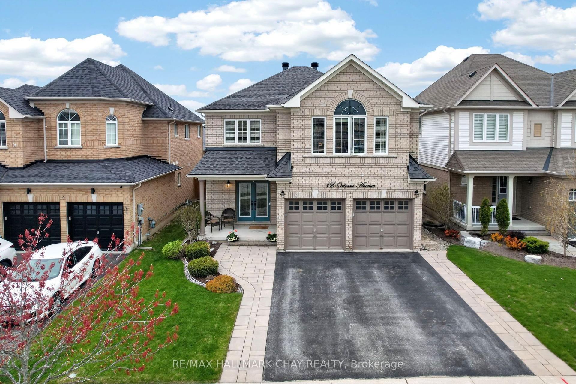 12 Orleans Avenue, Barrie — Detached for sale, photo 1