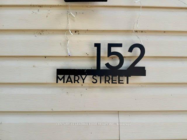 152 Mary Street — photo 1