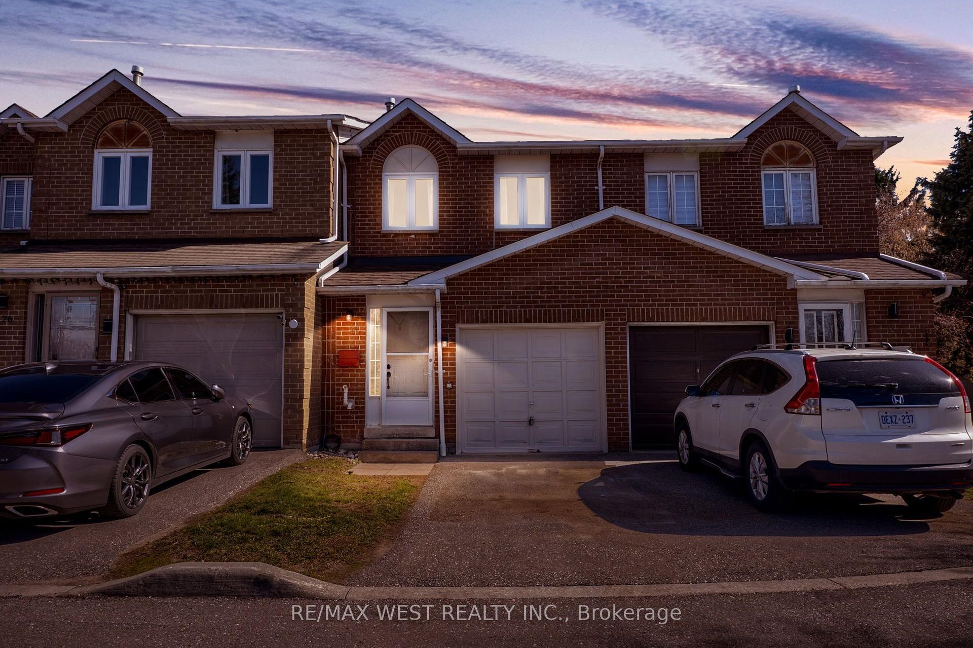 905 Bayly Street 27 #27 — photo 1
