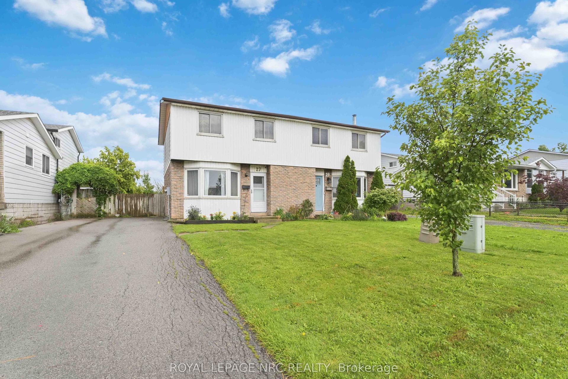 27 Canterbury Drive, St. Catharines — Semi-Detached for sale, photo 1