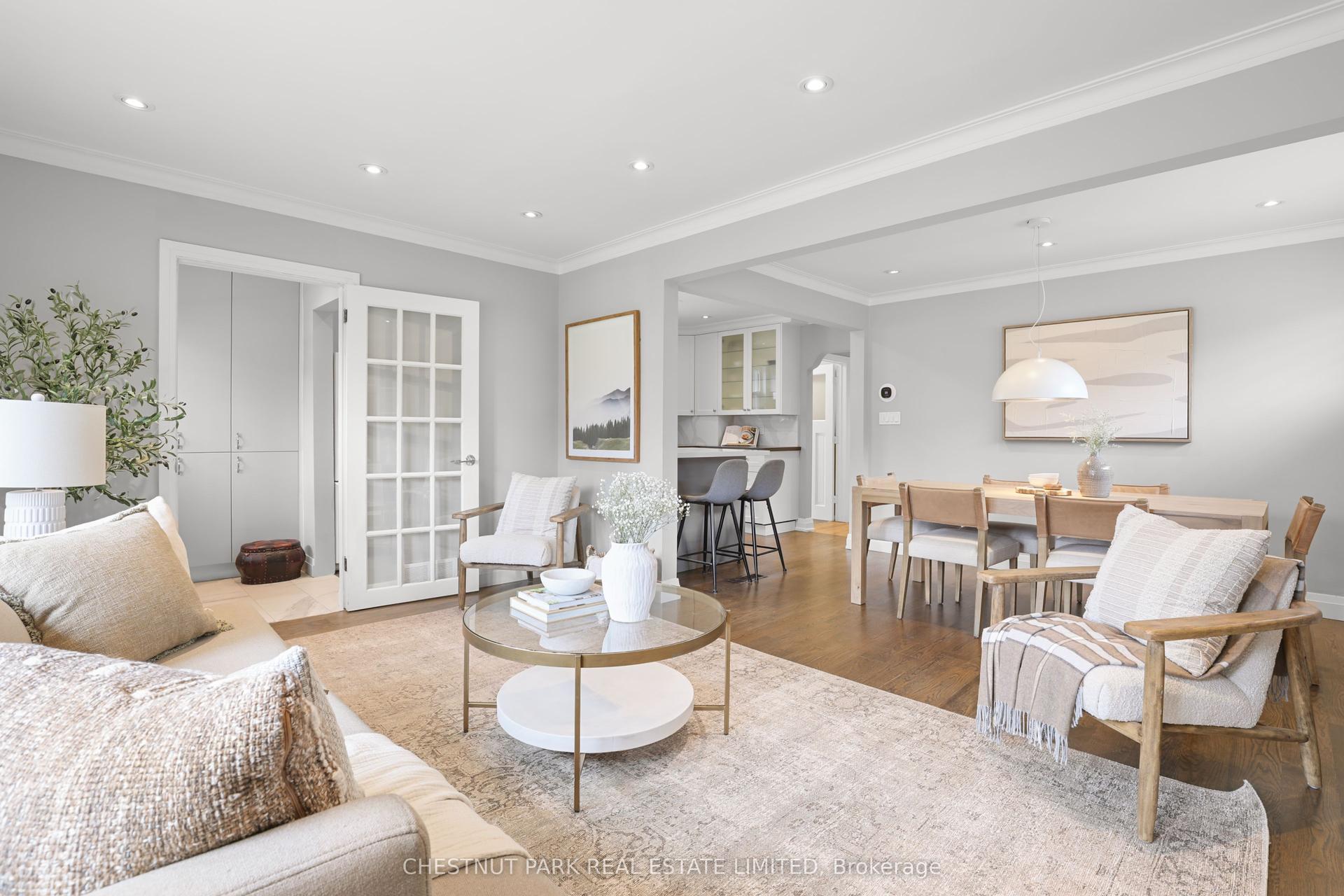 27 Cedarcrest Drive — photo 1