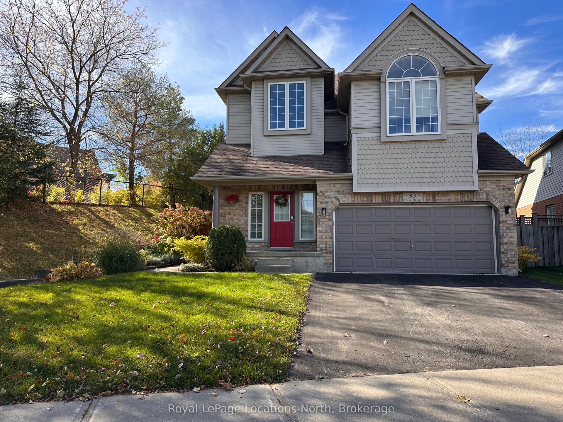 59 Connor Avenue, Collingwood — Detached for lease, photo 1