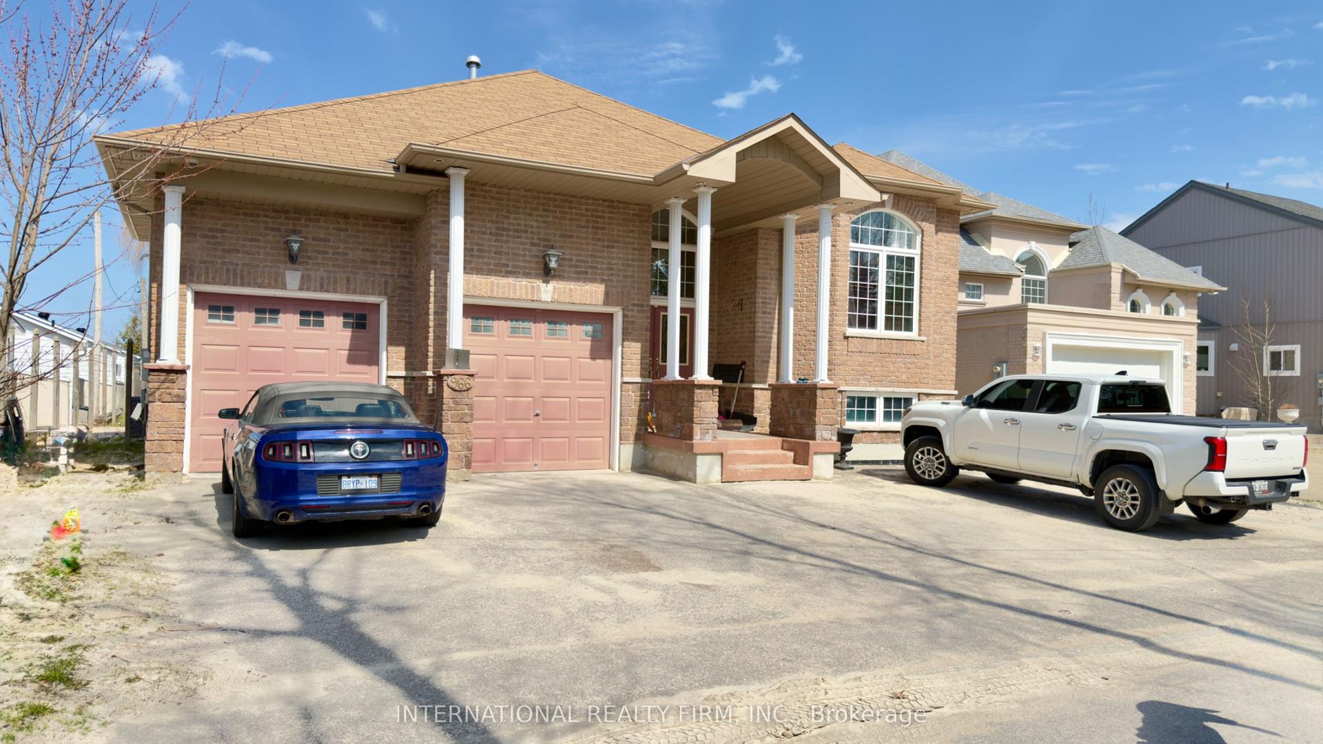 966 Shore Lane — photo 1