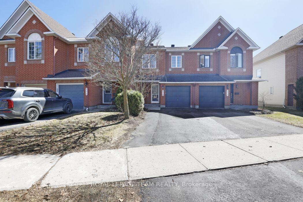 576 Chardonnay Drive — photo 1