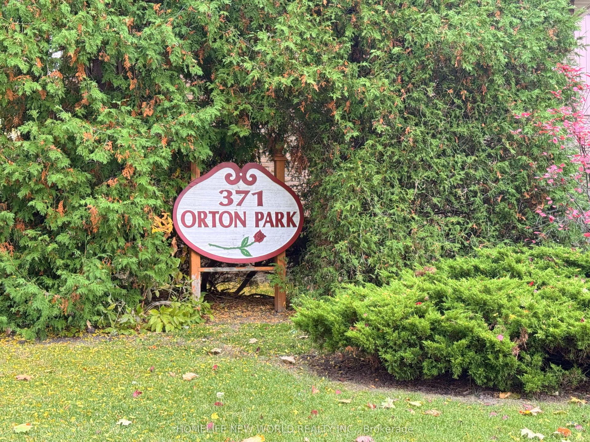 371 Orton Park Road 114 #114, Toronto — Condo Town for sale, photo 1