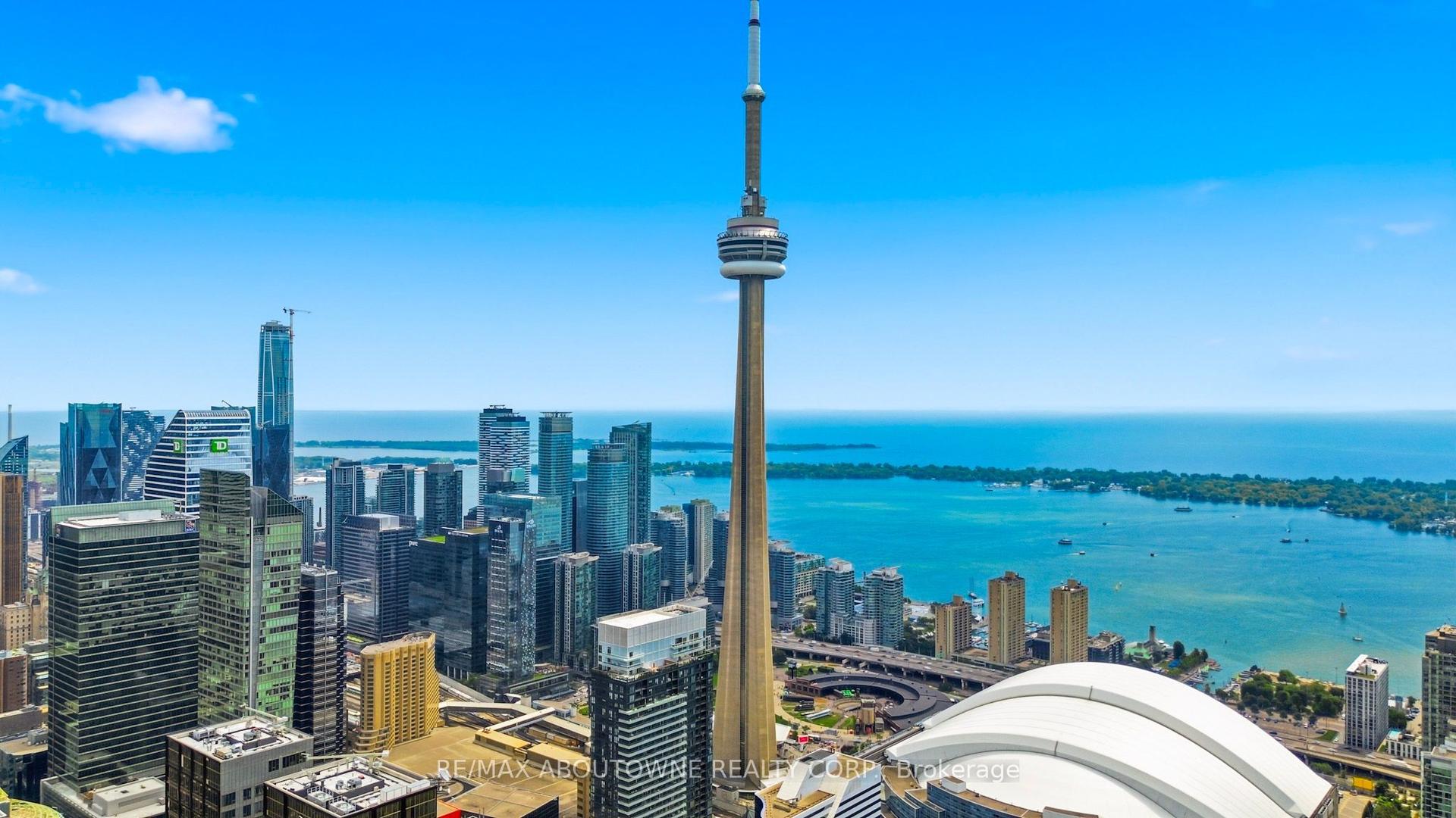 300 Front Street W 3909 #3909, Toronto — Condo for sale, photo 1