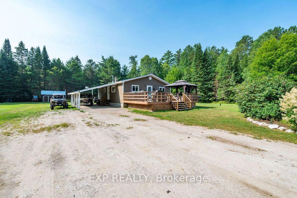 557 Pine Street, Greater Madawaska — Detached for sale, photo 1