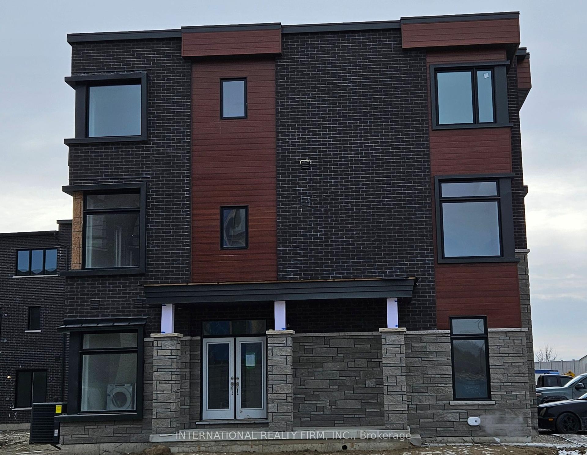 146 Wascana Road, Vaughan — Townhouse for lease, photo 1
