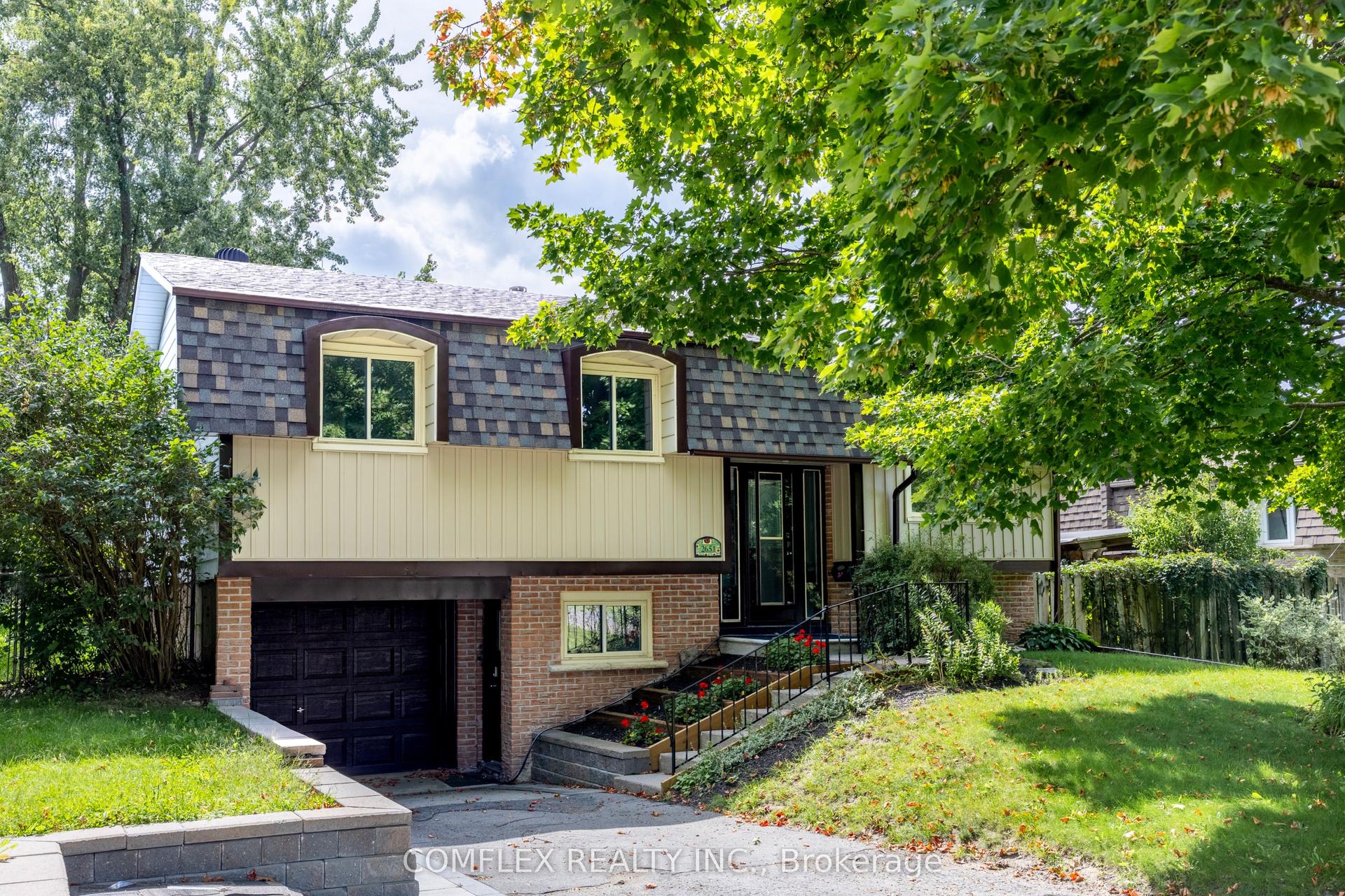 2651 Marsdale Drive, Peterborough — Detached for sale, photo 1