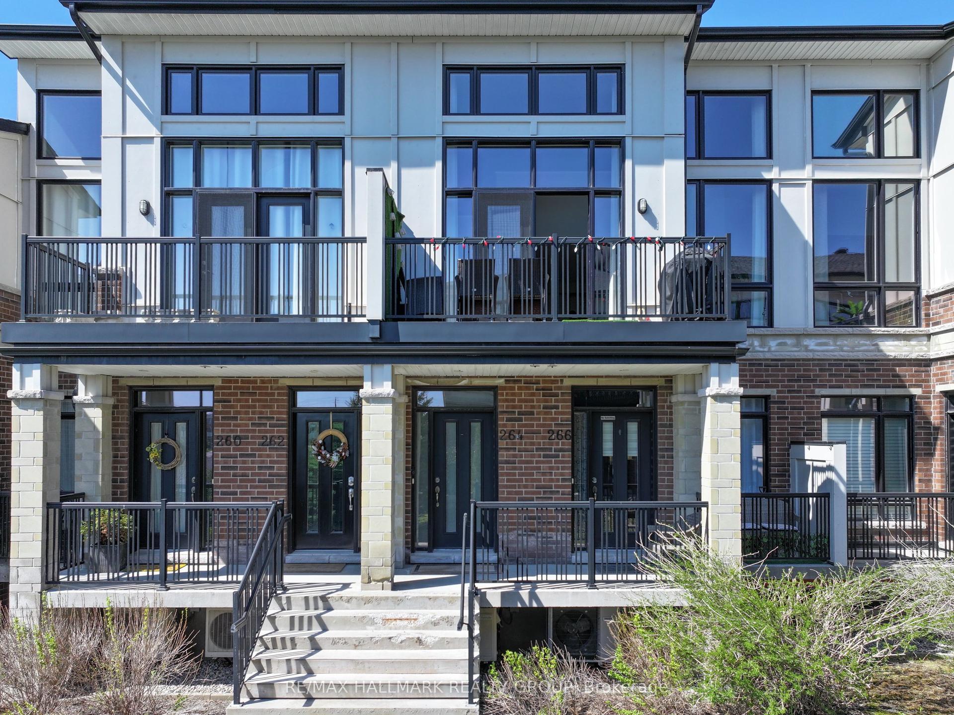 264 Pembina Private 92 #92 — photo 1