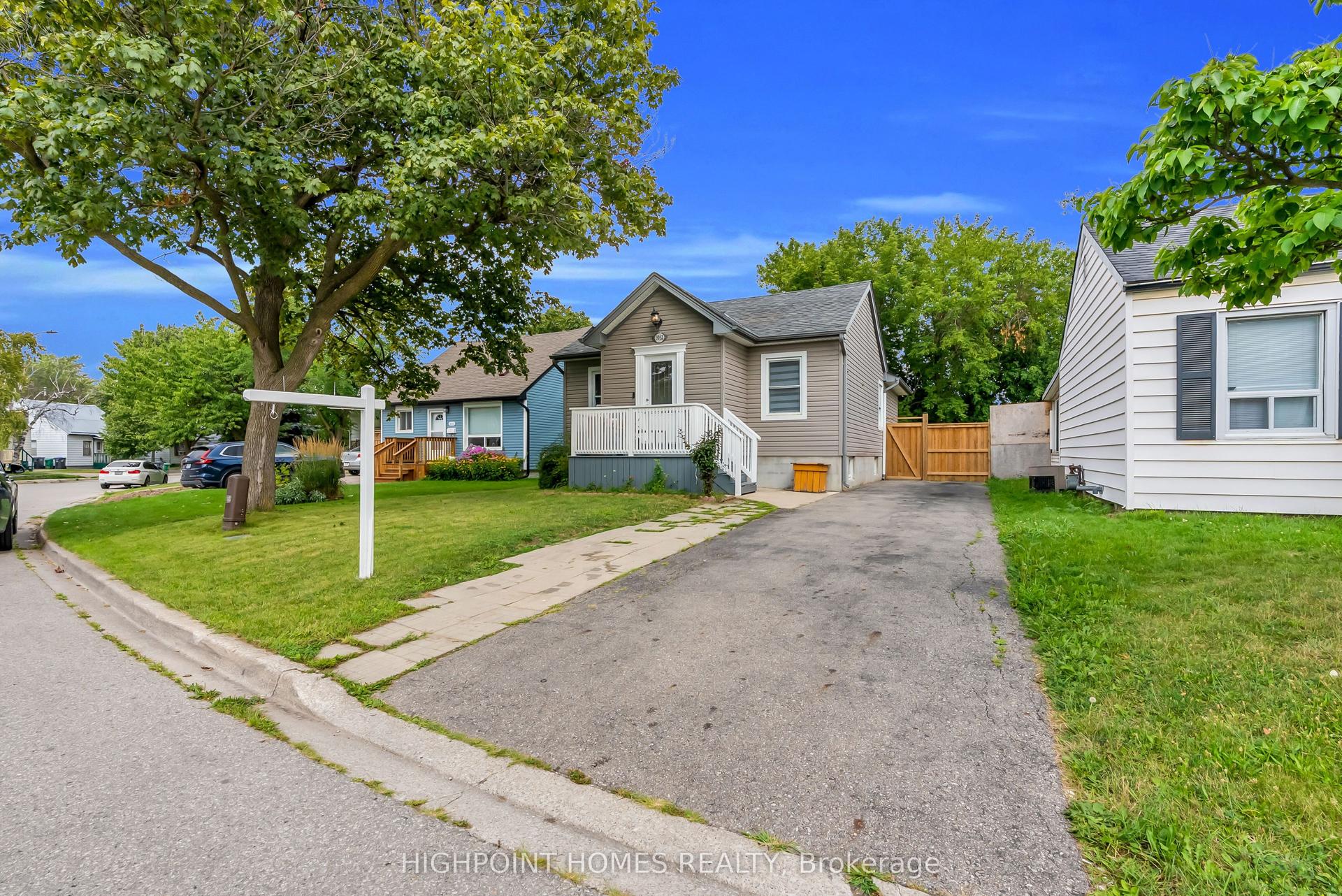 3052 Victory Crescent, Mississauga — Detached for sale, photo 1