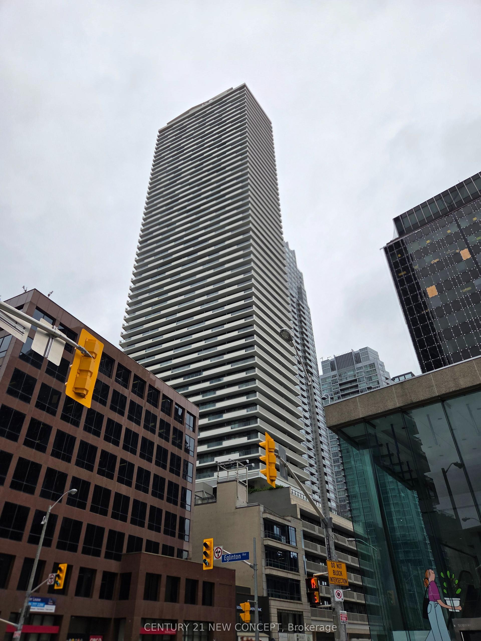 2221 Yonge Street 3603 #3603 — photo 1