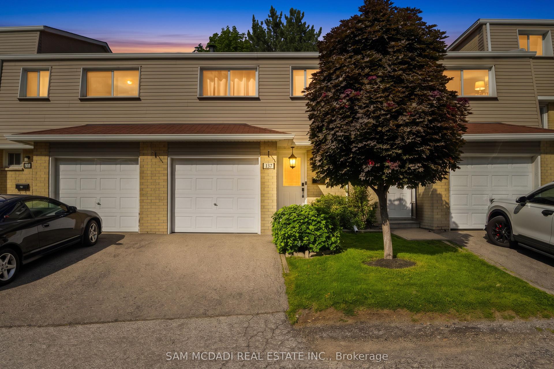 400 Mississauga Valley Boulevard 157 #157, Mississauga — Condo Town for sale, photo 1